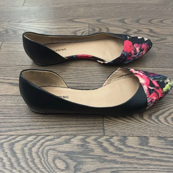 Call It Spring Floral Flats - Picture 4 of 4